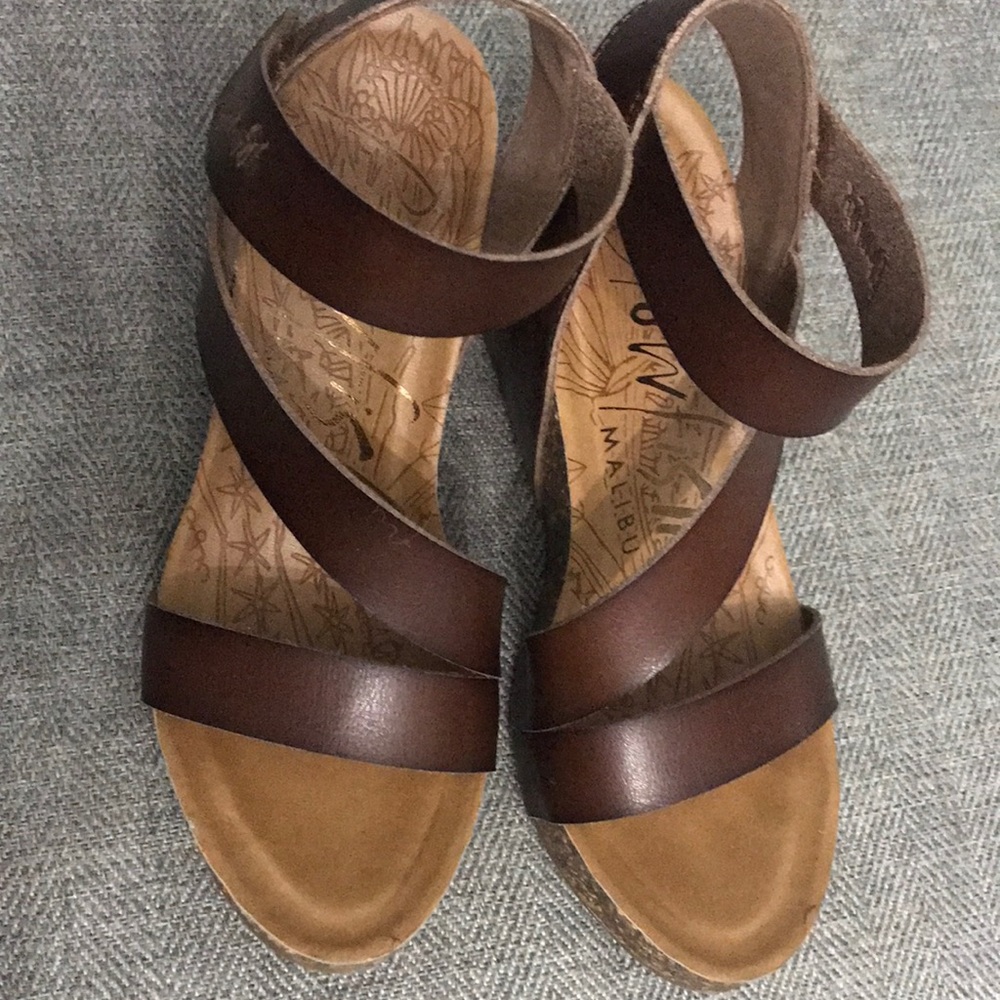 Blowfish wedge great condition women’s size 8